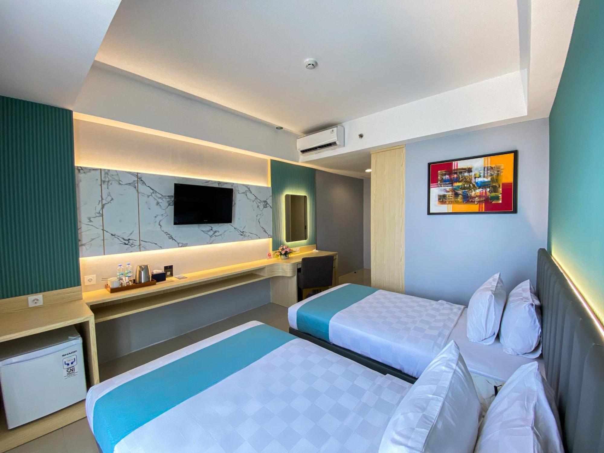 Luxury Malioboro Hotel Yogyakarta Bagian luar foto