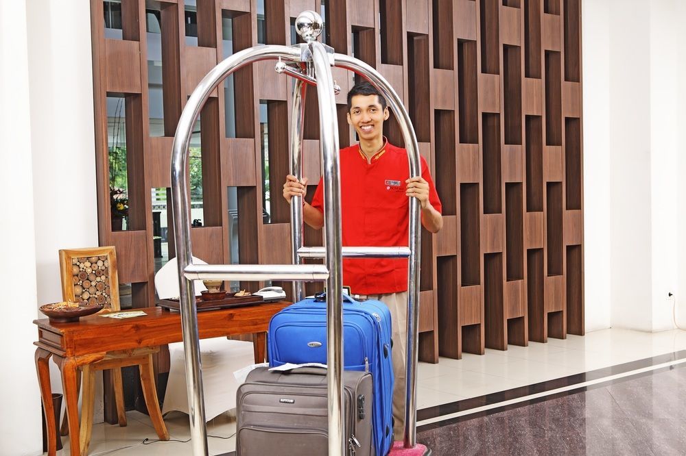 Luxury Malioboro Hotel Yogyakarta Bagian luar foto