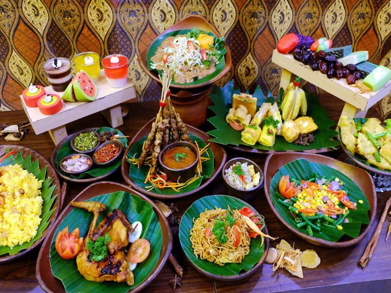 Luxury Malioboro Hotel Yogyakarta Bagian luar foto